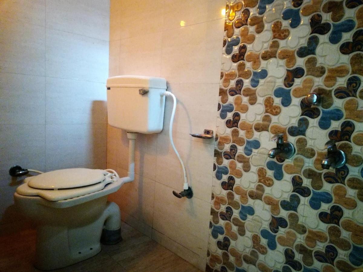 Hotel Shiv Regency Kukma Екстериор снимка