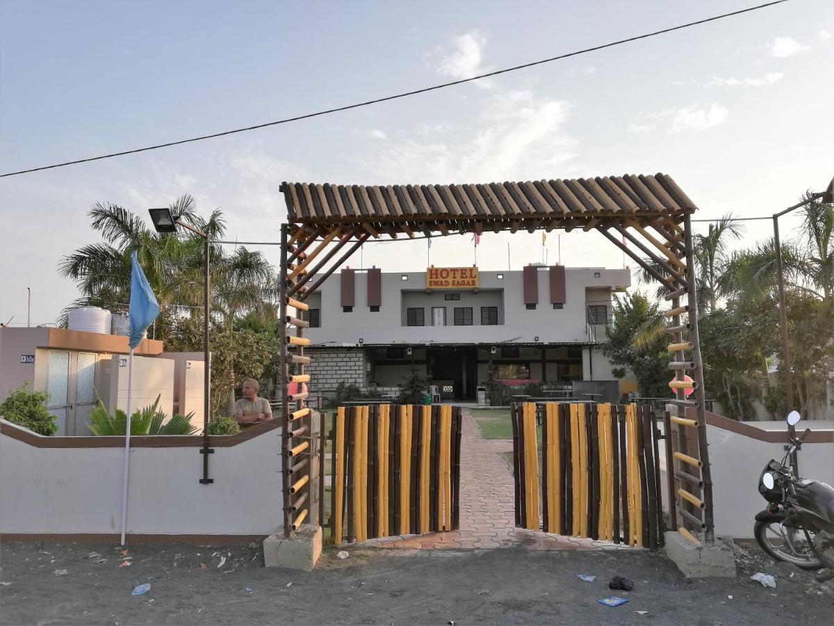 Hotel Shiv Regency Kukma Екстериор снимка